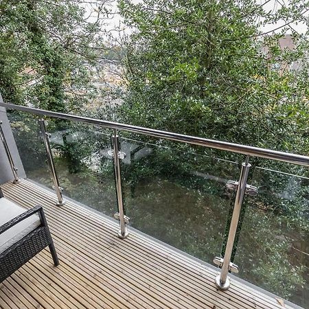 Stylish Town Centre Apartment, W Parking, Nr Beach Bournemouth Esterno foto
