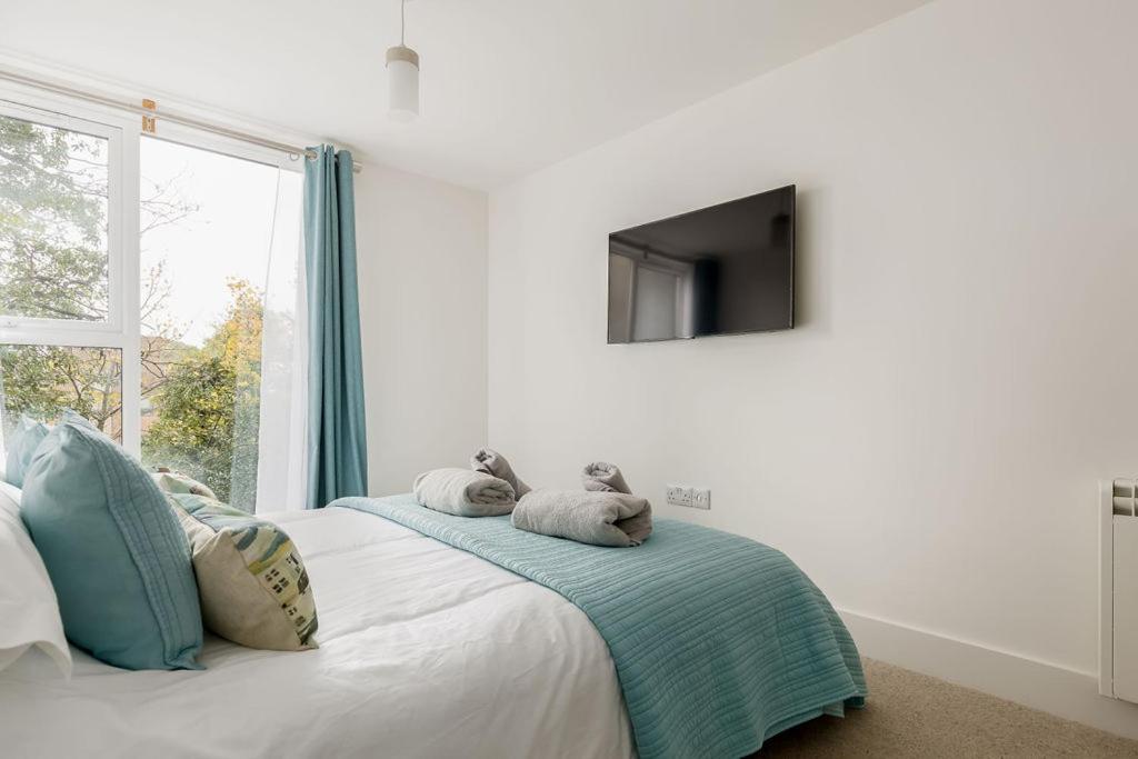 Stylish Town Centre Apartment, W Parking, Nr Beach Bournemouth Esterno foto